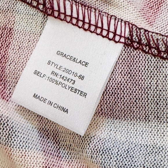 NWOT Plaid Loose fit top Blouse Size Medium - Picture 8 of 9